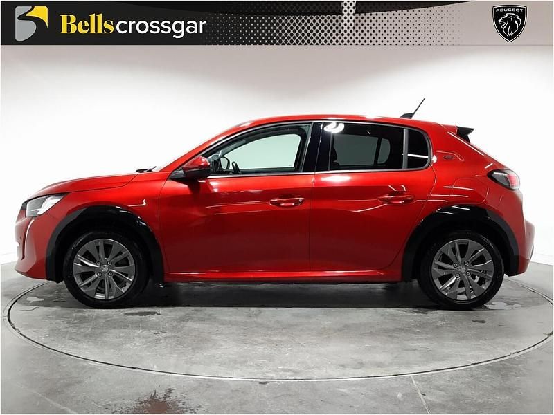 Used Peugeot e-208 Allure 98 kW (134 HP) 2020 Red Hatchback