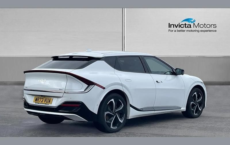 Used Kia EV6 GT-Line S 236 kW (321 HP) 2024 White SUV