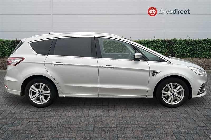 Used Ford S-MAX Titanium 150 HP (110 kW) 2021 Silver MPV