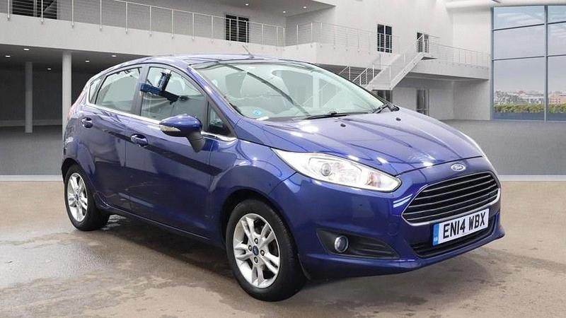 Used Ford Fiesta Zetec 82 HP (60 kW) 2014 Blue Hatchback