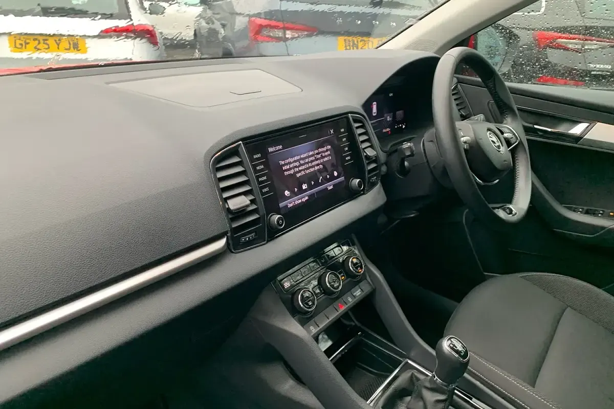Used Skoda Karoq SE Drive 113 HP (83 kW) 2023 Red SUV