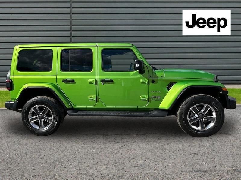Used Jeep Wrangler Sahara 270 HP (198 kW) 2019 Green SUV