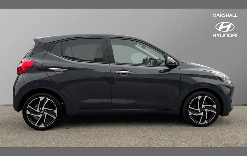 Used Hyundai i10 Premium 77 HP (56 kW) 2025 Grey Hatchback