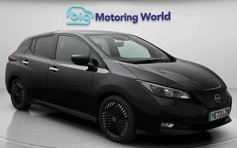 Used Nissan Leaf N-Connecta 110 kW (150 HP) 2025 Hatchback