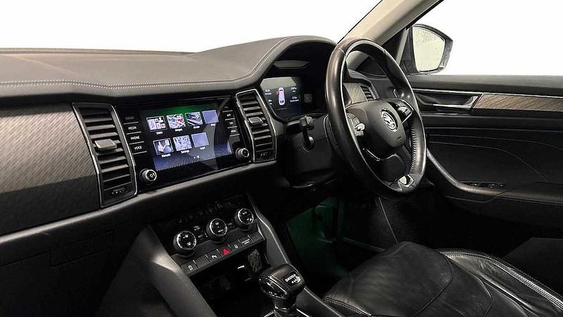 Used Skoda Kodiaq SE L Executive 110 HP (80 kW) 2023 Graphite grey metallic SUV