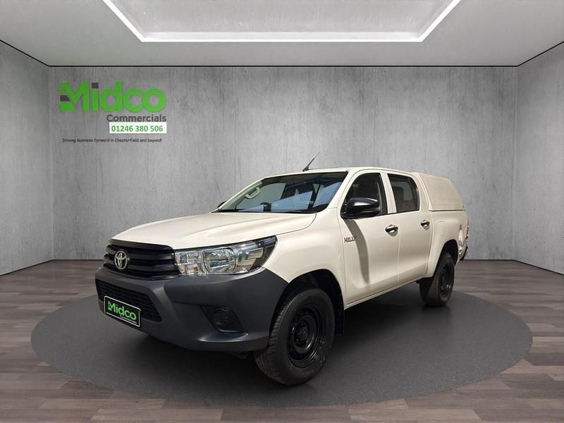 Used Toyota HiLux Active 150 HP (110 kW) 2020 White Pickup
