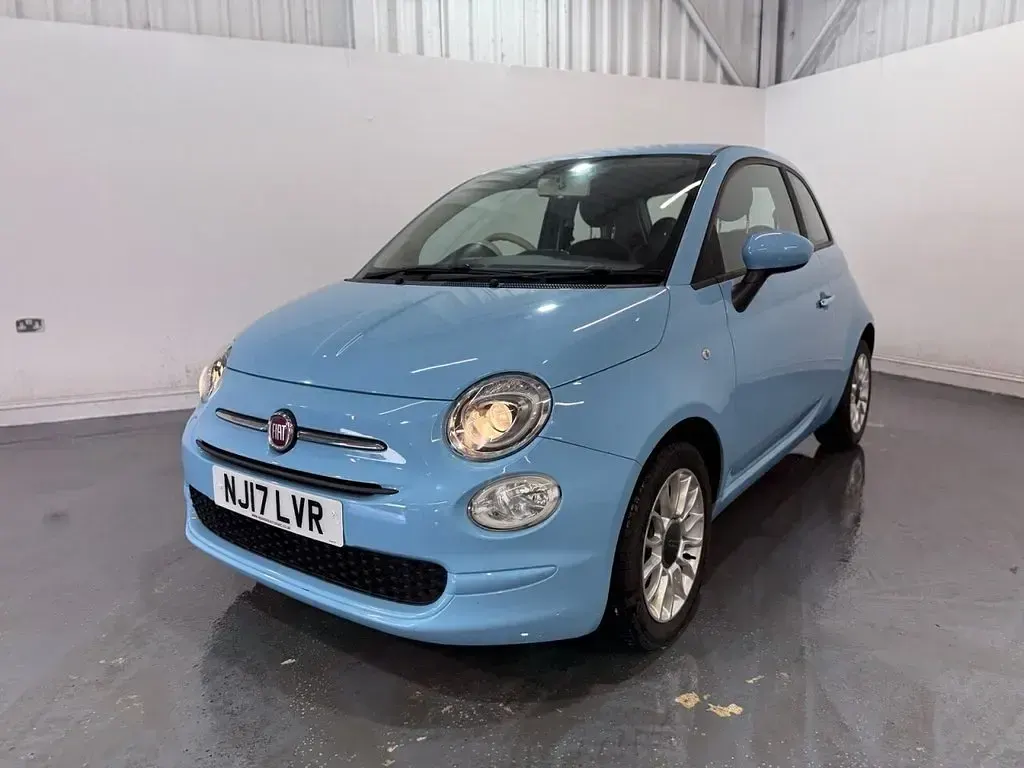 Gebraucht Fiat 500 Pop Star 69 PS (50 kW) 2017 Blau Kleinwagen