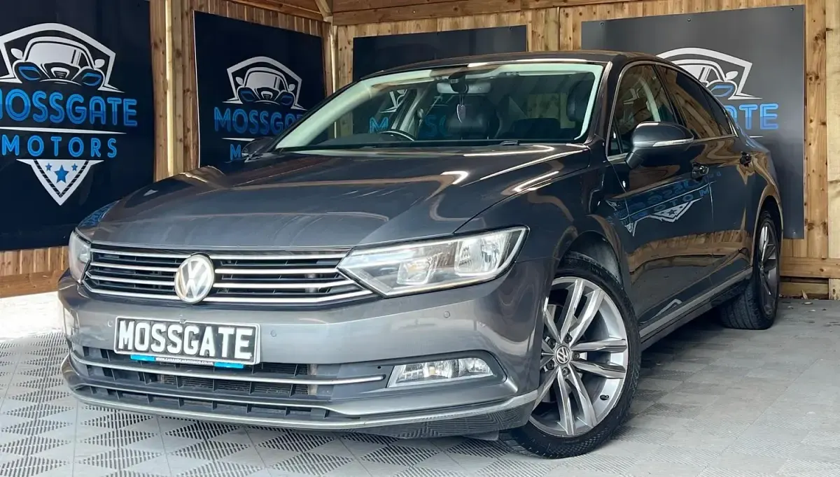 Used VW Passat GT 147 HP (108 kW) 2015 Grey Sedan