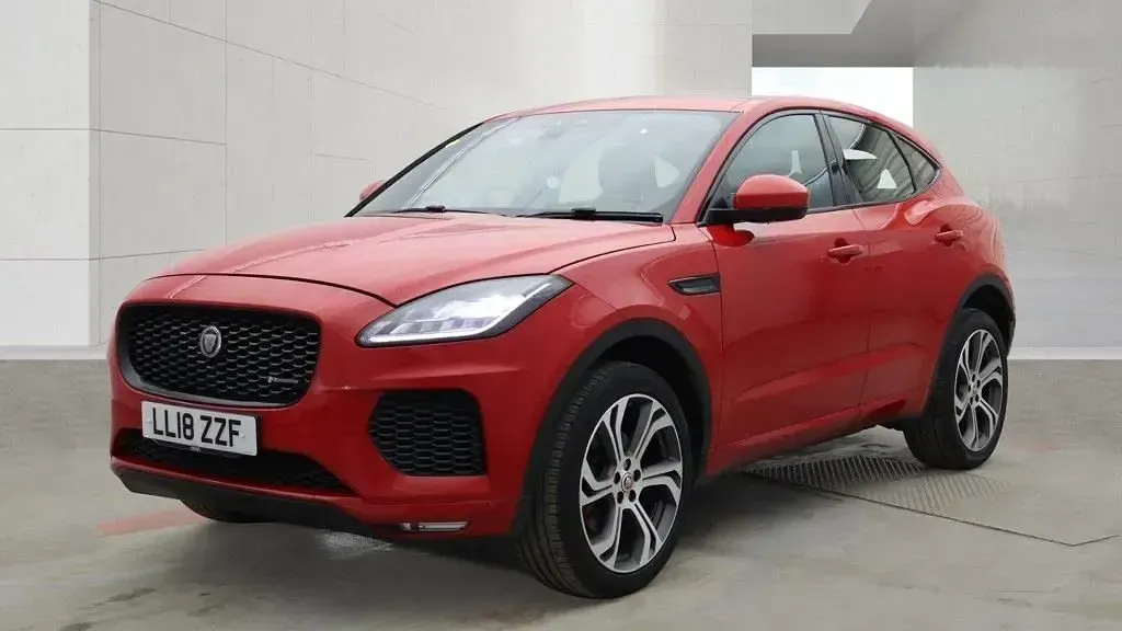 Used Jaguar E-Pace First Edition 180 HP (132 kW) 2018 Red SUV