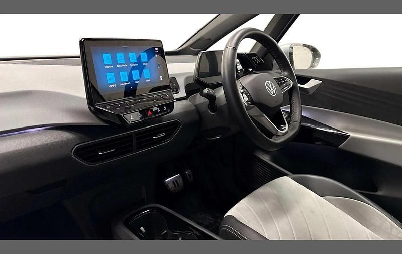 Used VW ID.3 Pro 106 kW (145 HP) 2022 Silver Hatchback