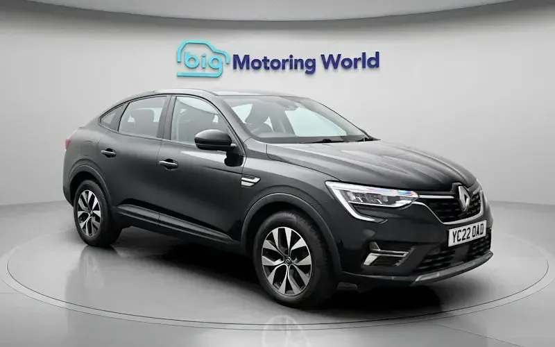 Used Renault Arkana Iconic 150 HP (110 kW) 2022 Black SUV