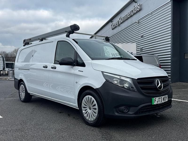 Used Mercedes e-Vito Progressive 85 kW (116 HP) 2023 White MPV