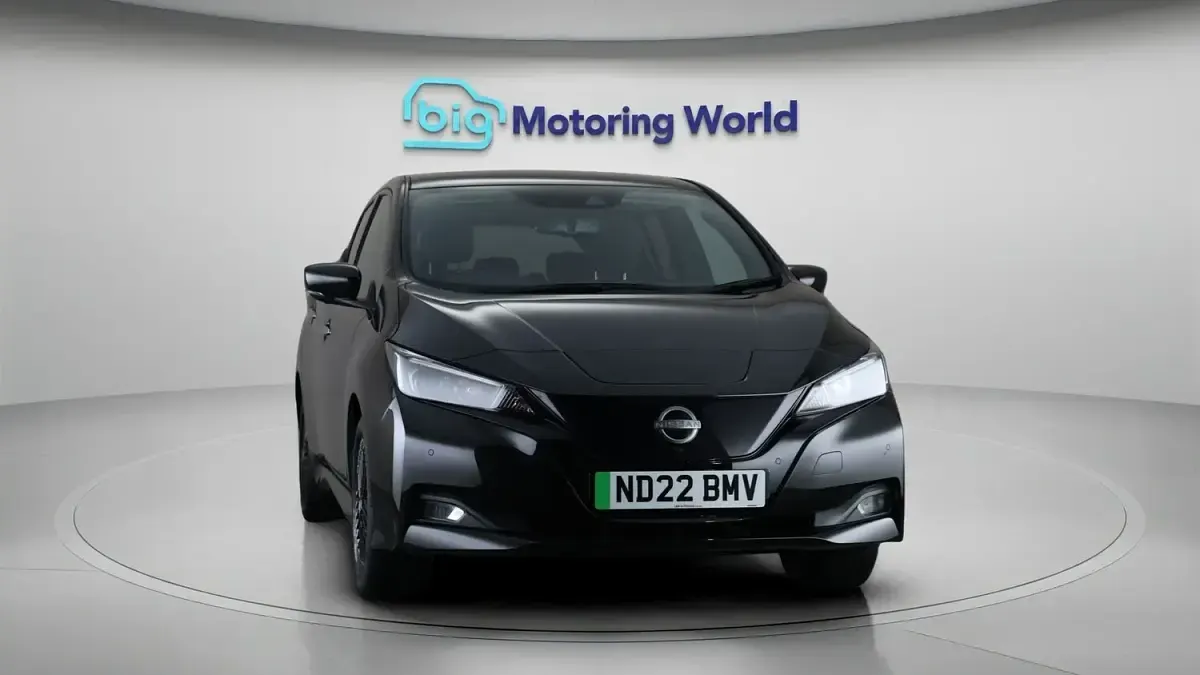 Used Nissan Leaf N-Connecta 2022 Black Hatchback