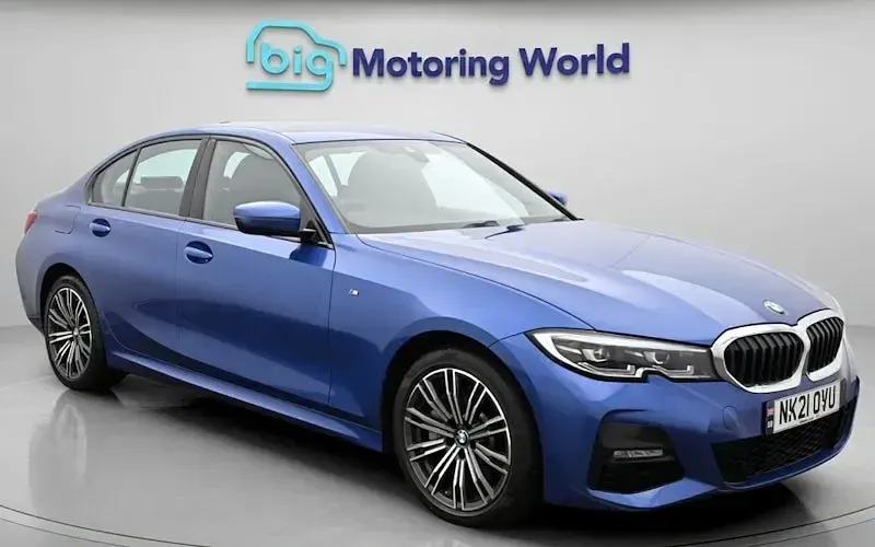 Usado BMW 330e M Sport 292 HP (214 kW) 2021 Sedan