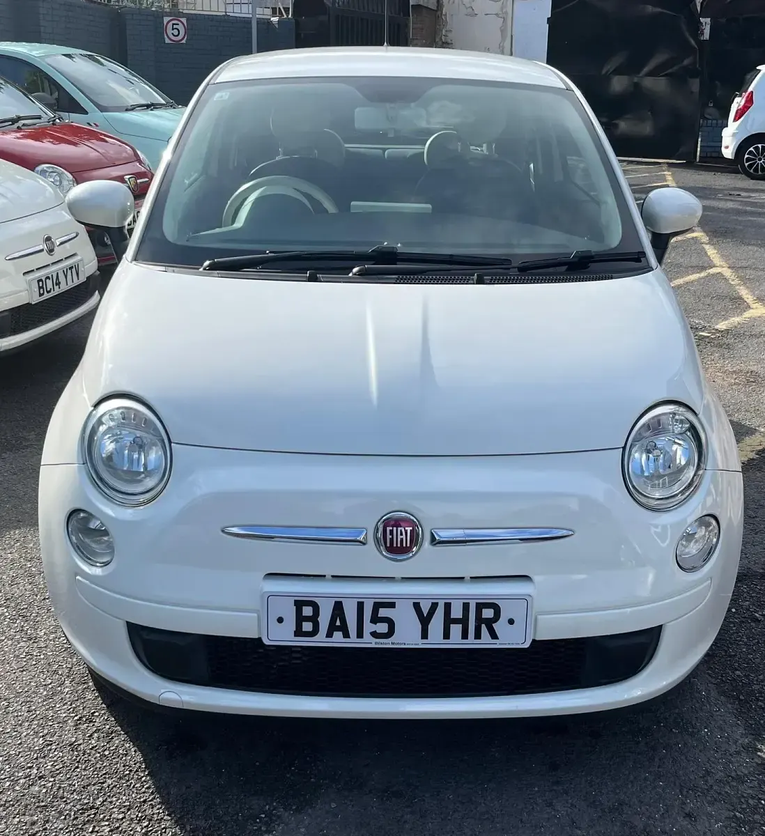 Used Fiat 500 Lounge 85 HP (62 kW) 2026 White Hatchback
