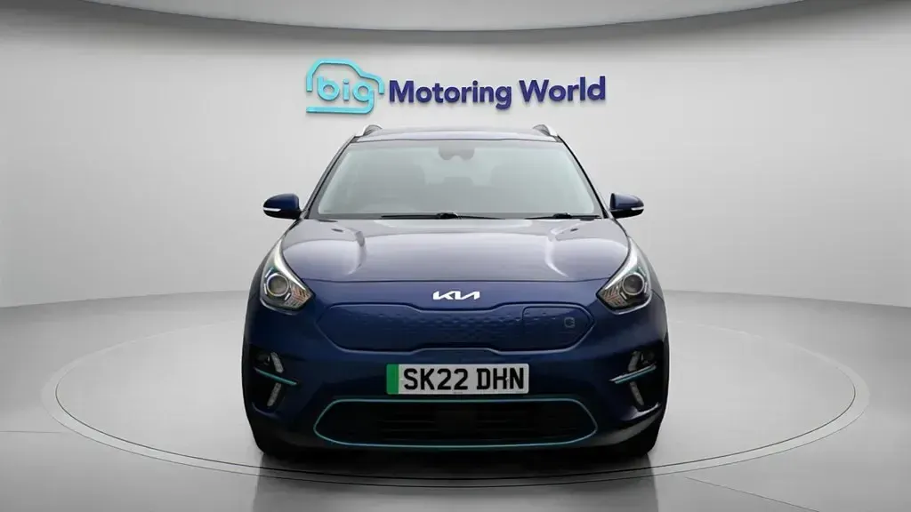 Usado Kia e-Niro 147 kW (201 HP) 2022 SUV