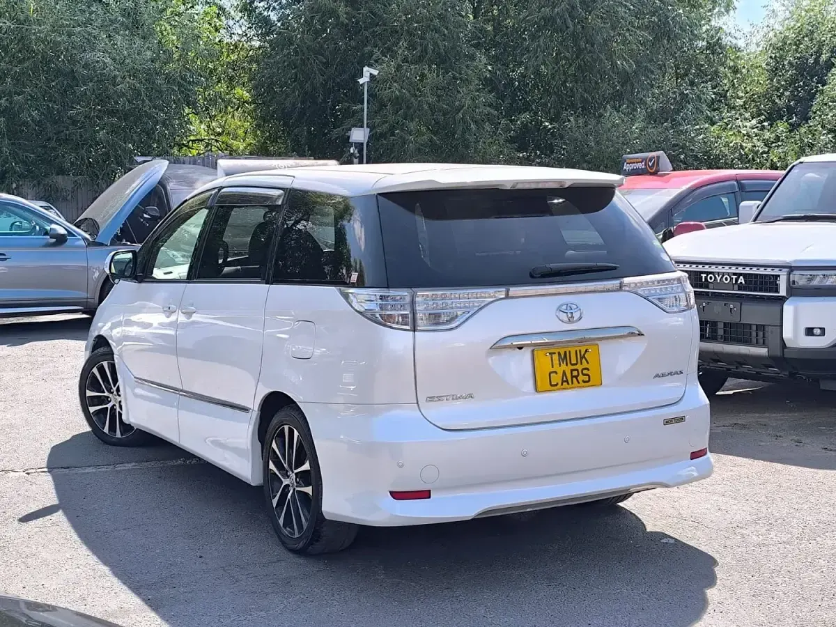 Used Toyota Estima 2014 Grey MPV