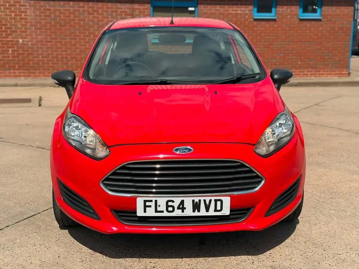 Used Ford Fiesta Studio 2014 Red Hatchback
