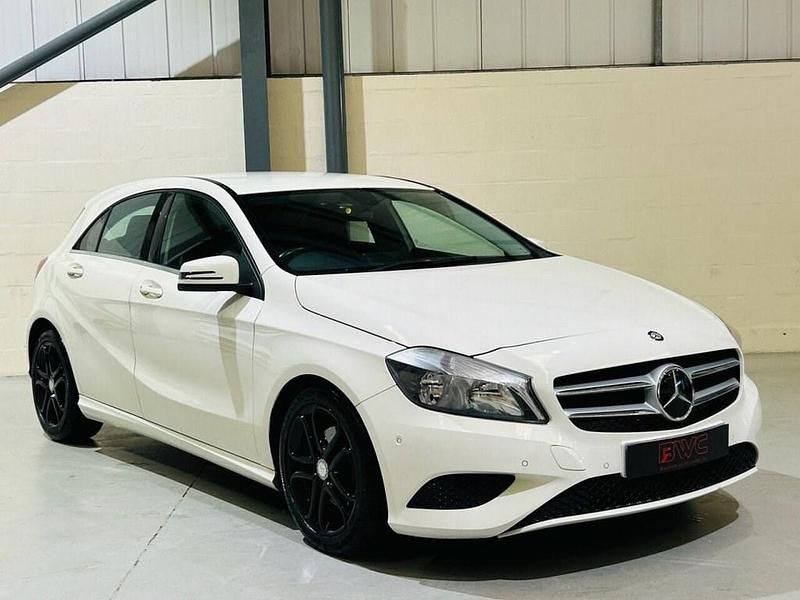 White Used 2014 Mercedes A200 Hatchback | £8,250 (Fair price) - Image 1/4