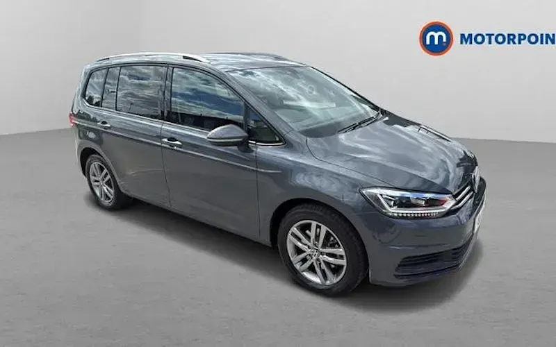 Used VW Touran Match 150 HP (110 kW) 2025 MPV