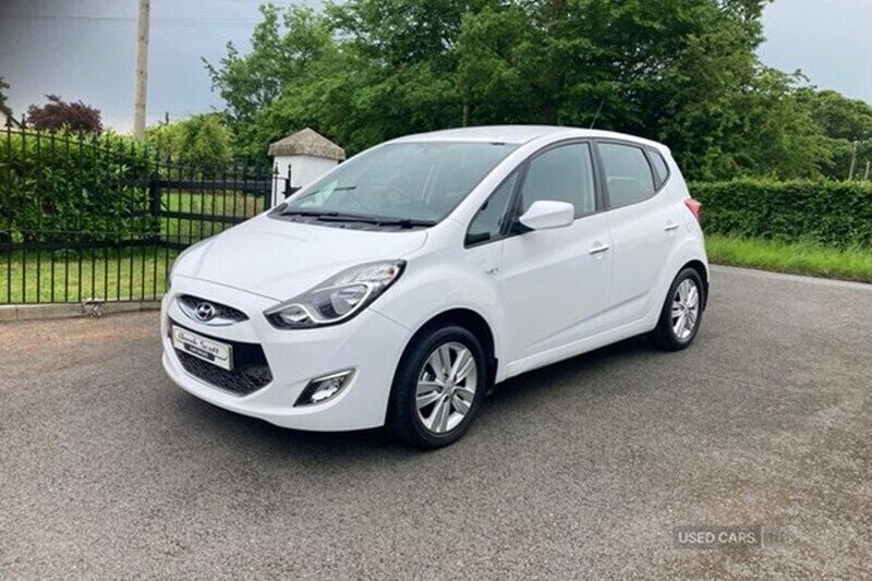 White Used 2015 Hyundai ix20 Active MPV | £6,450 (Fair price) - Image 1/1