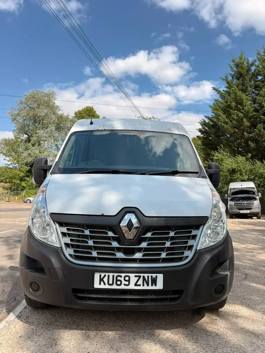 Used Renault Master Komfort 2019 White