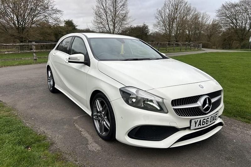 Used Mercedes A160 Executive 102 HP (75 kW) 2017