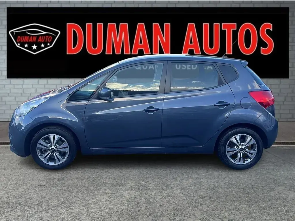 Used Kia Venga 123 HP (90 kW) 2016 Blue Hatchback