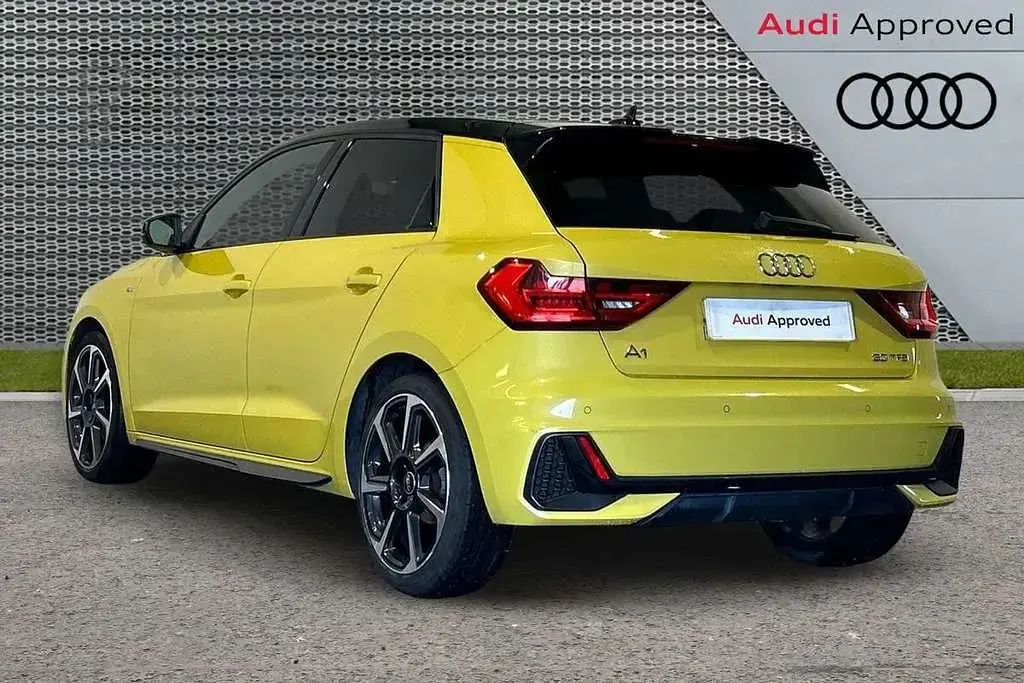 Used Audi A1 Black Edition 108 HP (79 kW) 2022 Yellow SUV