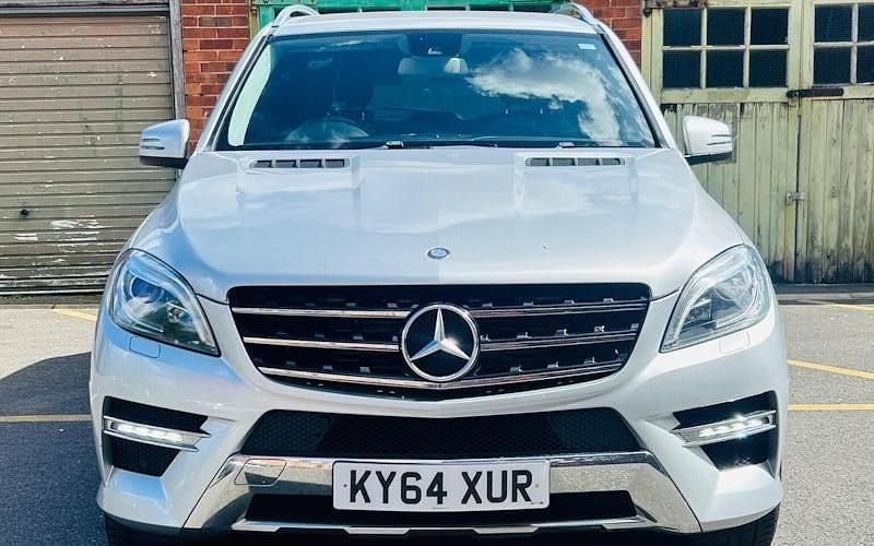 Used Mercedes ML350 AMG line 258 HP (189 kW) 2015 SUV