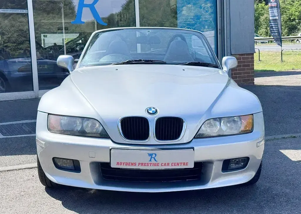 Used BMW Z3 192 HP (141 kW) 1999 Arctic silver metallic Cabriolet