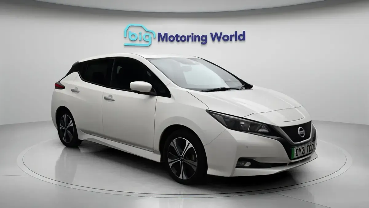 Used Nissan Leaf N-Connecta 110 kW (150 HP) 2021 Hatchback