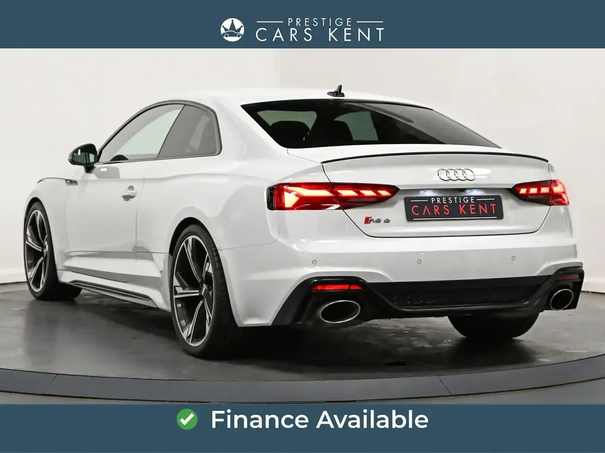 Used Audi RS5 Advanced 450 HP (330 kW) 2021 White Coupe