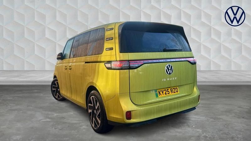 Used VW ID. Buzz Pro 210 kW (286 HP) 2025 Yellow MPV