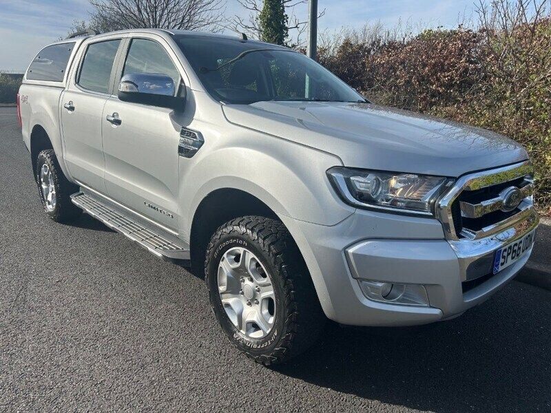 Moondust silver Used 2016 Ford Ranger Limited Pickup | £11,495 (Super price) - Image 1/4