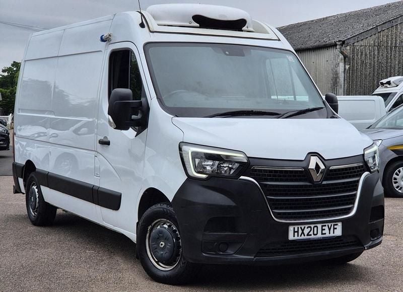 White Used 2020 Renault Master Business Van | £9,995 (Good price) - Image 1/4