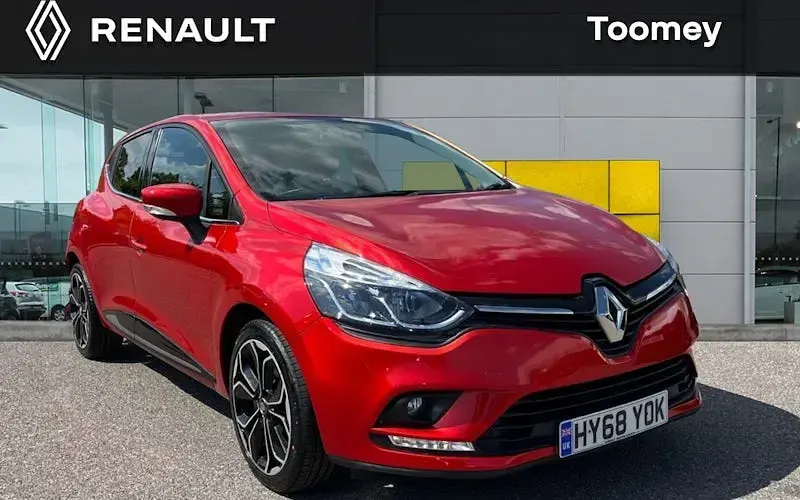 Używany Renault Clio IV Iconic 90 KM (66 kW) 2019 Hatchback