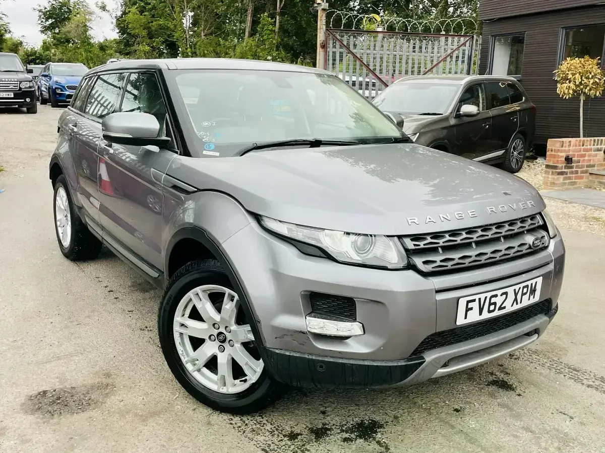 Used Land Rover Range Rover evoque Pure 150 HP (110 kW) 2012 Grey SUV