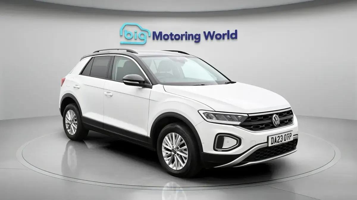 Usado VW T-Roc S 110 CV (80 kW) 2023 SUV