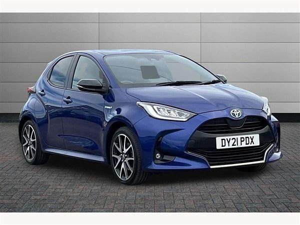 Used 2021 Toyota Yaris Hatchback | £16,395 (Fair price) - Image 1/4