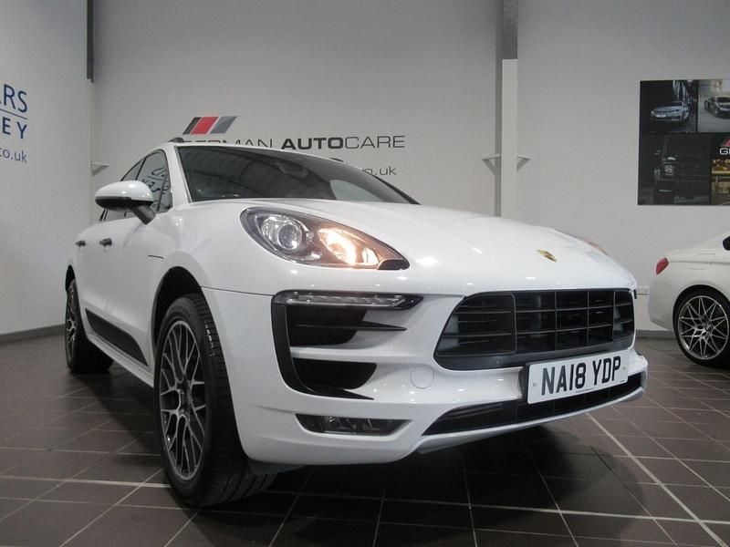 White Used 2018 Porsche Macan SUV | £29,995 (Super price) - Image 1/4