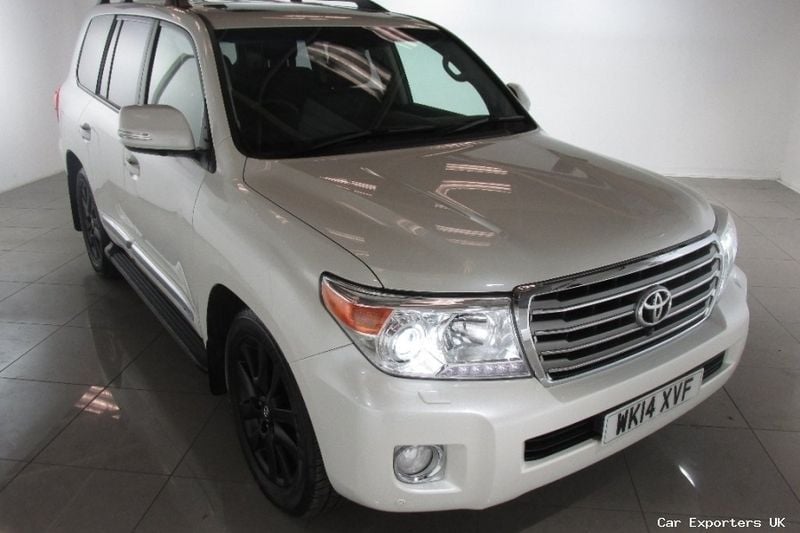 Used 2014 Toyota Land Cruiser SUV | £47,990 (Expensive) - Image 1/4