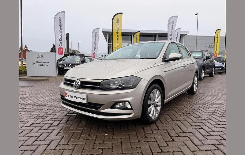 Used VW Polo SEL 113 HP (83 kW) 2019 Silver Hatchback