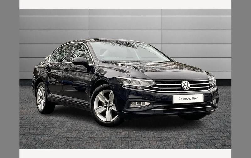 Used VW Passat SE 150 HP (110 kW) 2020 Black Sedan