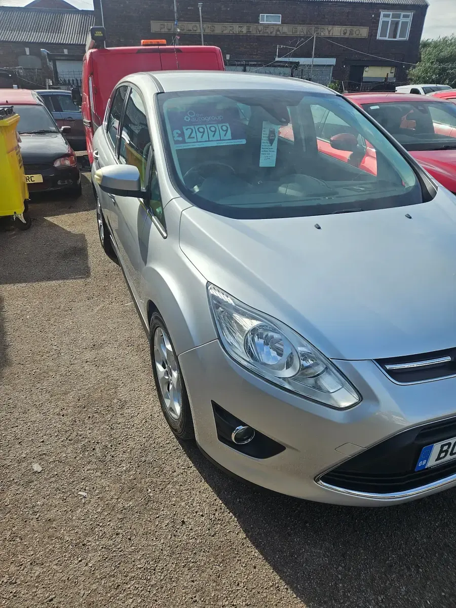 Used Ford C-MAX Zetec 2014 Silver MPV