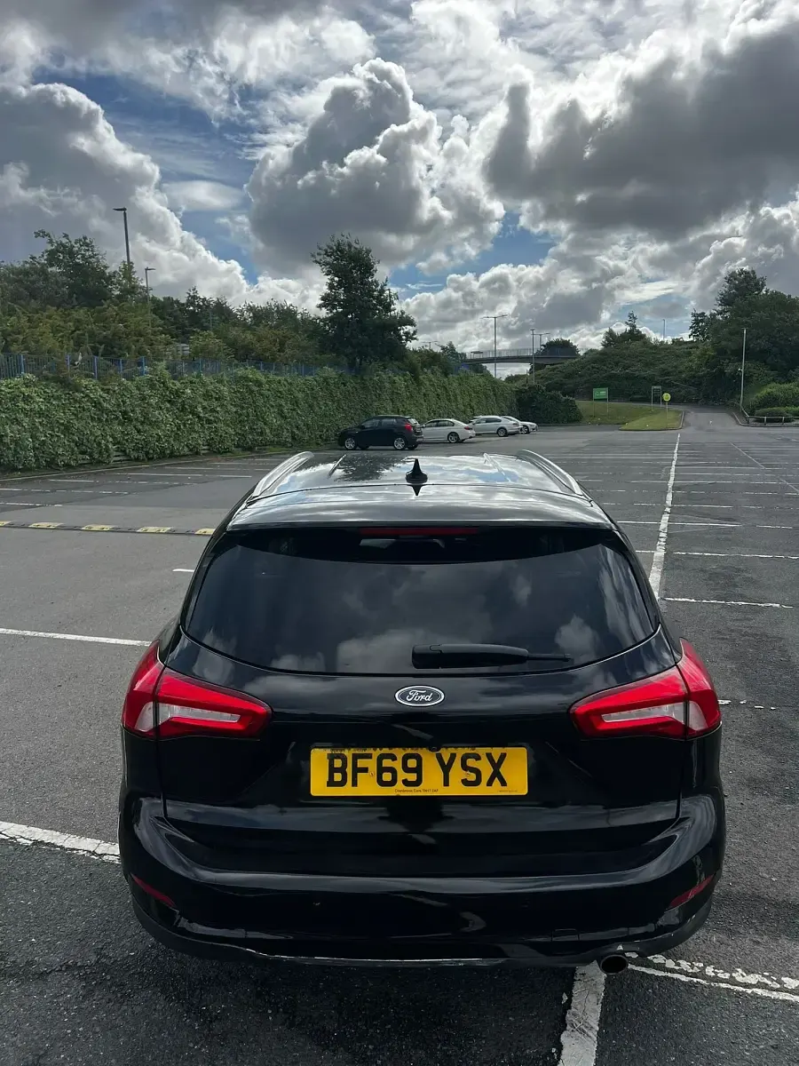 Used Ford Focus Zetec 2019 Black Estate
