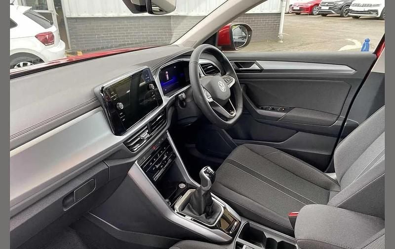 Used VW T-Roc Match 116 HP (85 kW) 2025 Black SUV