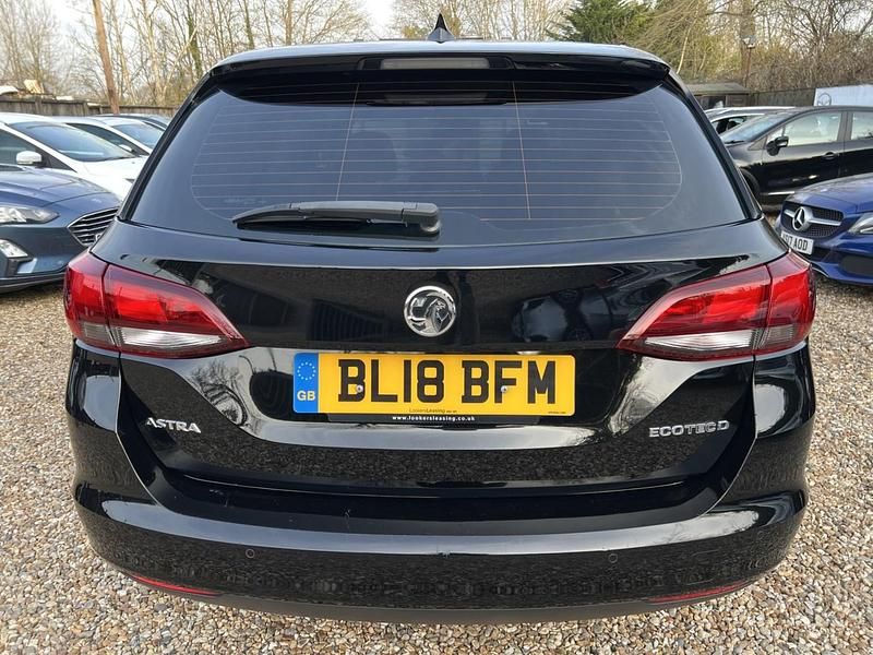 Used Vauxhall Astra Elite 2018 Black Estate