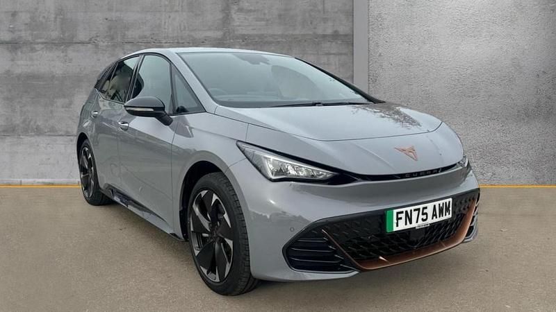 Premium solid vapor grey New 2025 Cupra Born e-Boost Hatchback | £28,990 (Fair price) - Image 1/4