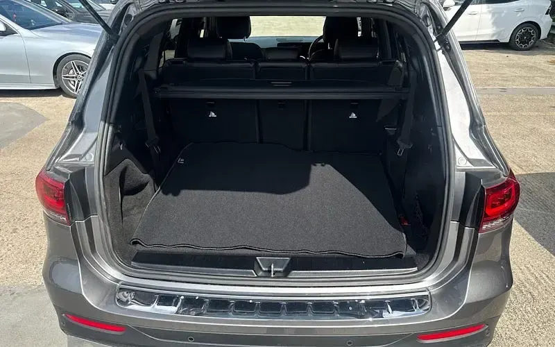 Used Mercedes GLB200 AMG line 163 HP (119 kW) 2023 SUV